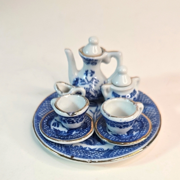 Blue Willow Vintage Miniature Doll House Tea Set China10 Pcs With Lids Gold - Picture 1 of 12